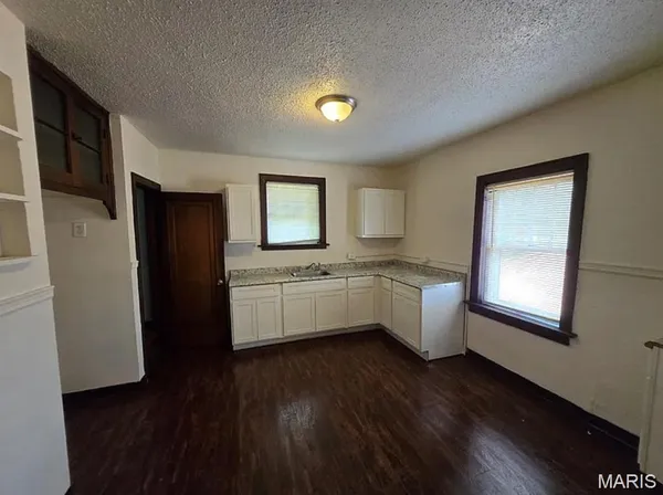 $87,500 | 8831 May Avenue, St. Louis, MO 63136