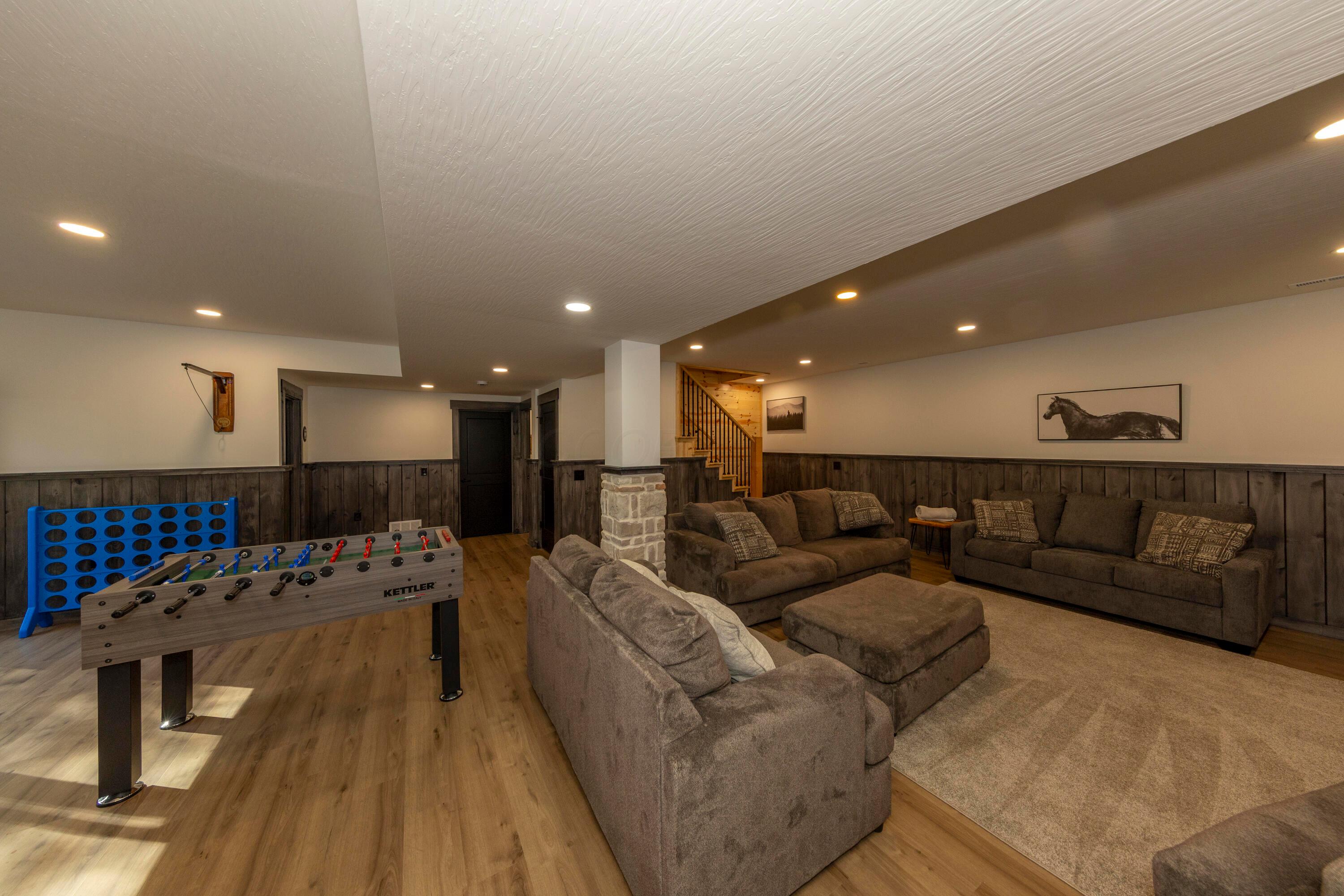 18358 Buckingham Road Logan, OH 43138 - Photo 43 of 43 Lodge_1_100825_HAP_4332