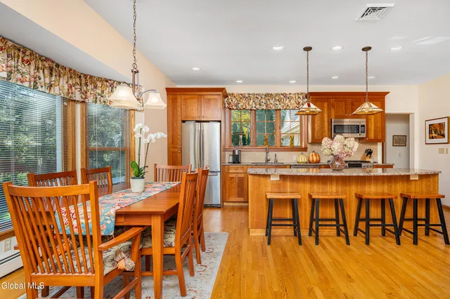 $599,900 | 524 Mac Elroy Road, Clifton Park, NY 12065