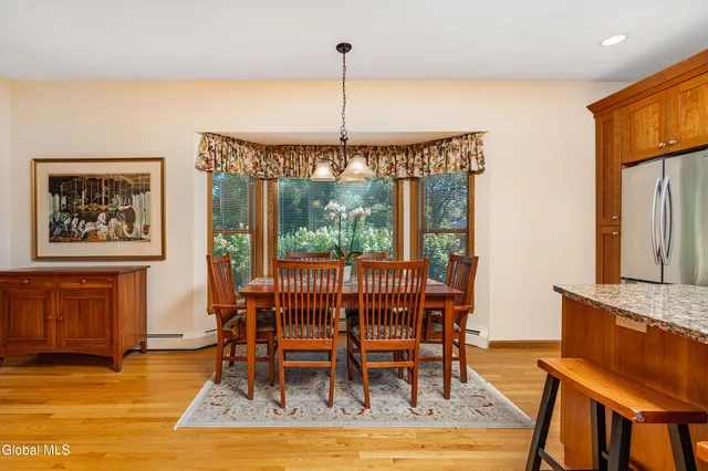 $599,900 | 524 Mac Elroy Road, Clifton Park, NY 12065