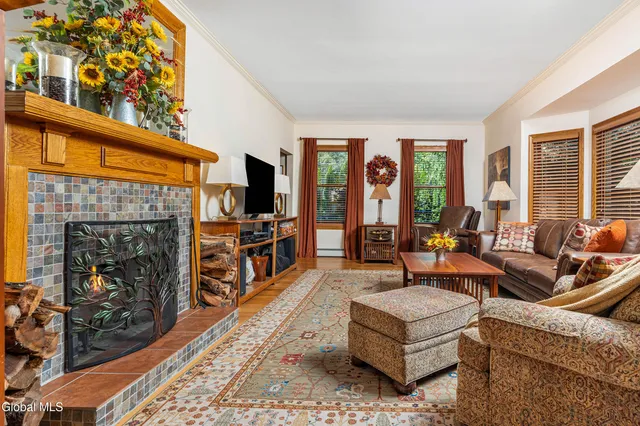 $599,900 | 524 Mac Elroy Road, Clifton Park, NY 12065