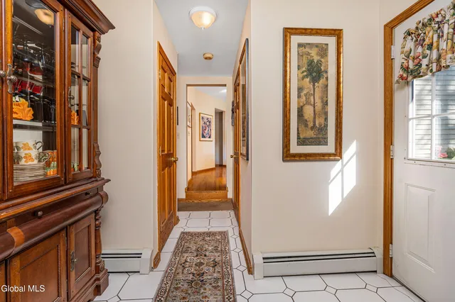 $599,900 | 524 Mac Elroy Road, Clifton Park, NY 12065