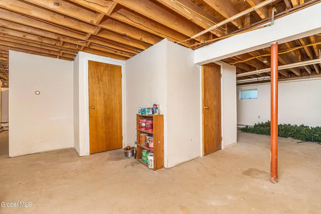 $599,900 | 524 Mac Elroy Road, Clifton Park, NY 12065