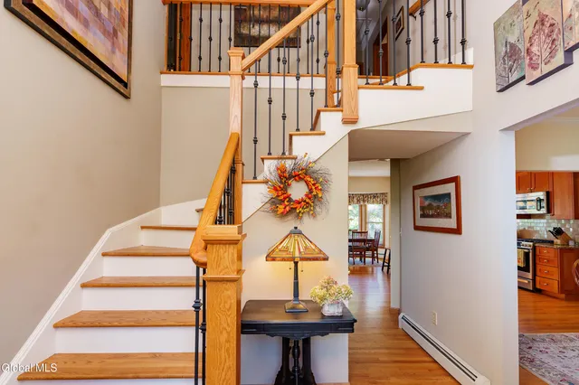 $599,900 | 524 Mac Elroy Road, Clifton Park, NY 12065