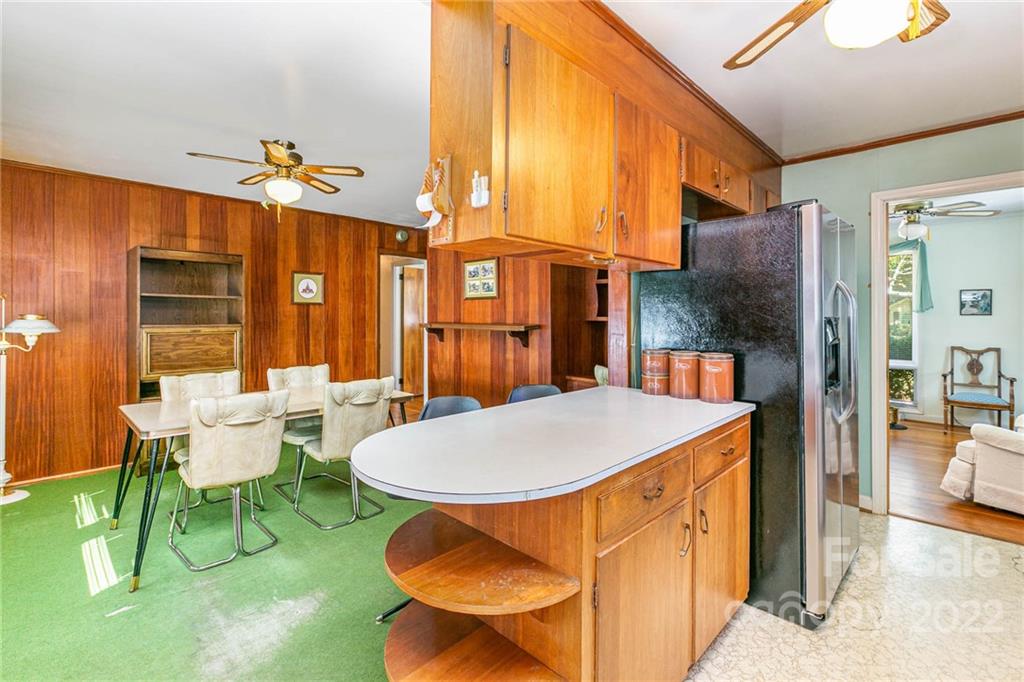 3208 Spring Valley Road Charlotte, NC 28210 - Photo 10 of 27 Gallery Image 10