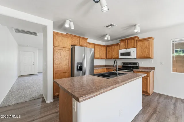 $385,000 | 11589 West Lee Lane, Youngtown, AZ 85363