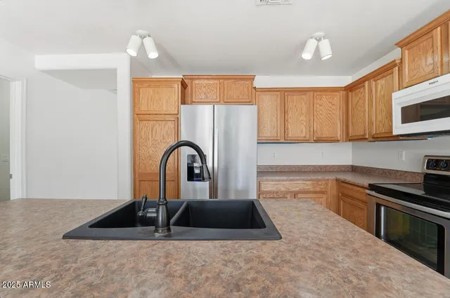 $385,000 | 11589 West Lee Lane, Youngtown, AZ 85363