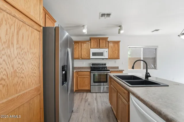 $385,000 | 11589 West Lee Lane, Youngtown, AZ 85363