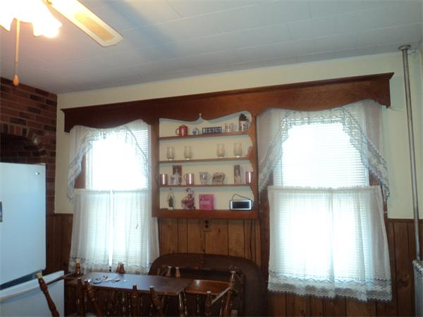 59 King Philip Road Worcester, MA 01606 - Photo 3 of 20 a bedroom with a bed and a window