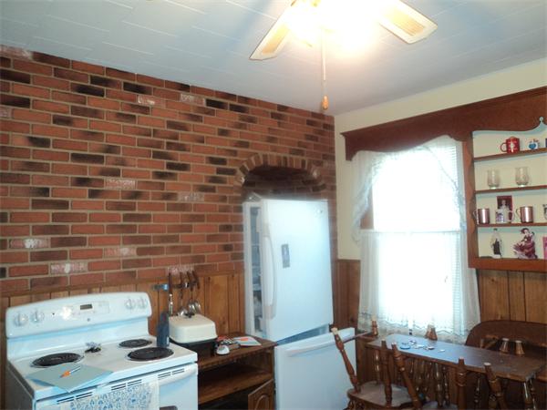 59 King Philip Road Worcester, MA 01606 - Photo 4 of 20 a room with furniture and a fireplace