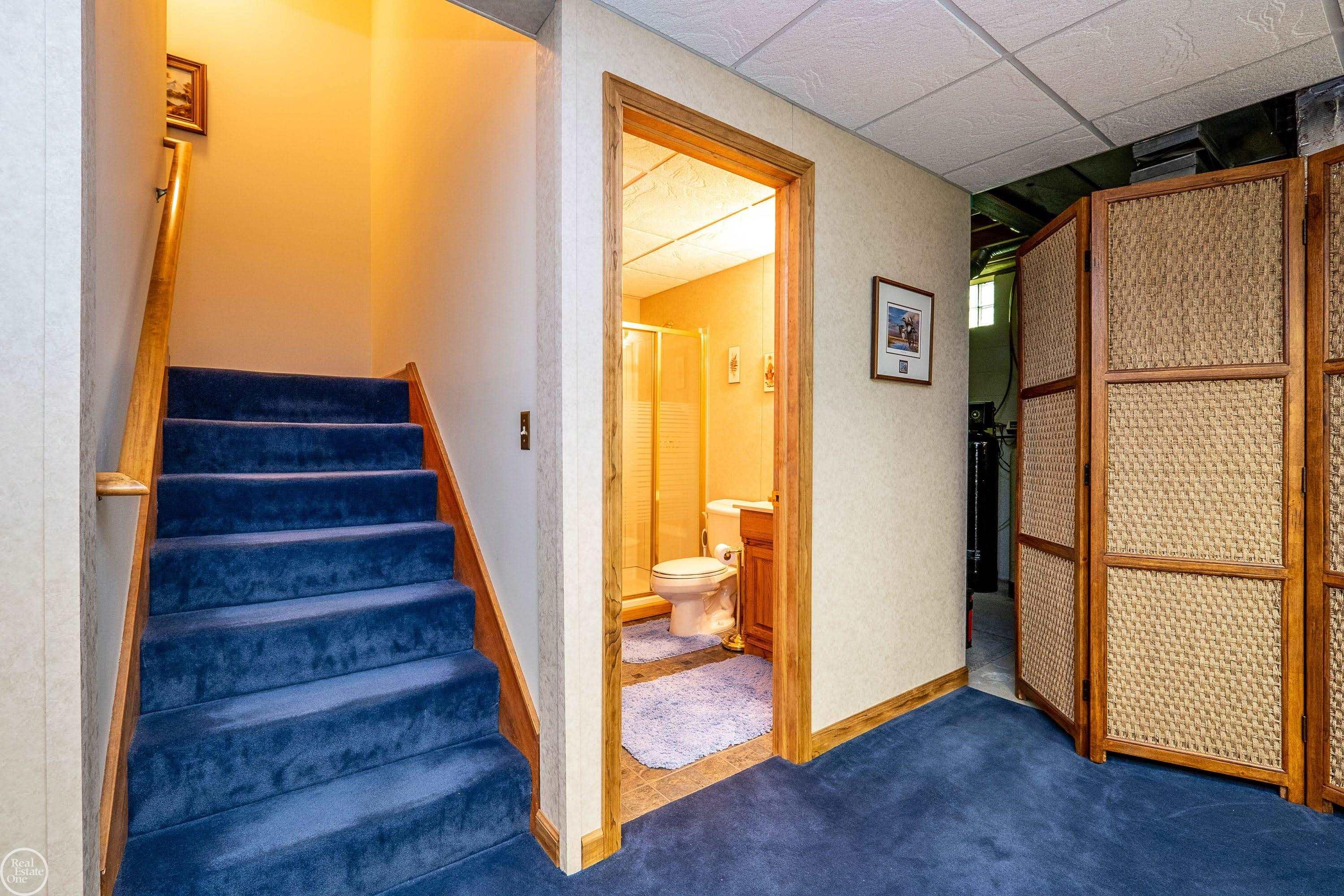448 Mack Road Leonard, MI 48367 - Photo 55 of 73