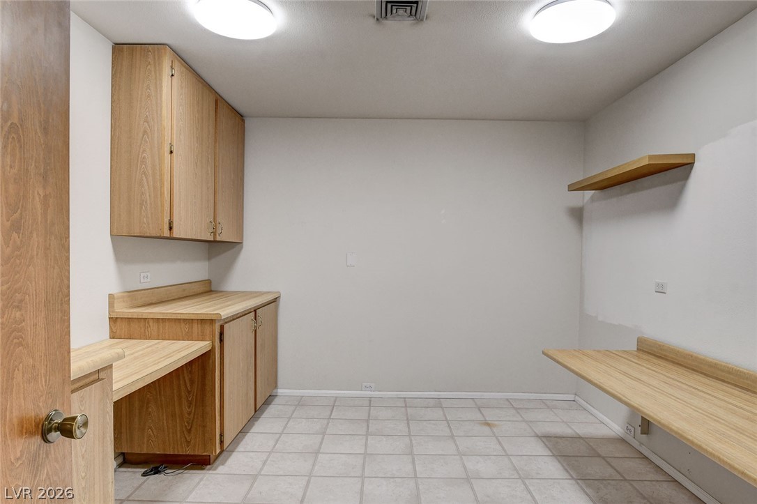 5600 Del Rey Avenue Las Vegas, NV 89146 - Photo 36 of 99