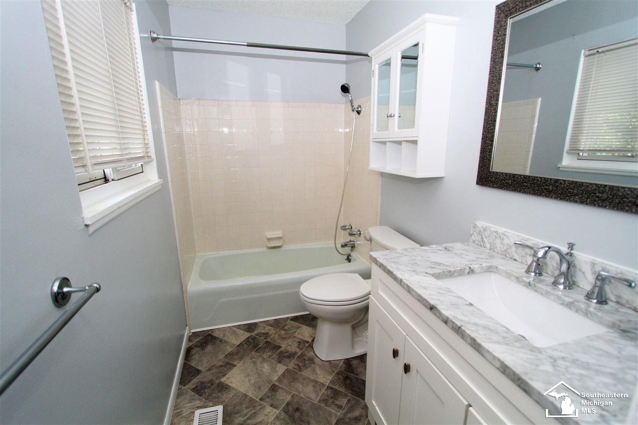 4601 Bluebush Road Monroe, MI 48162 - Photo 30 of 36