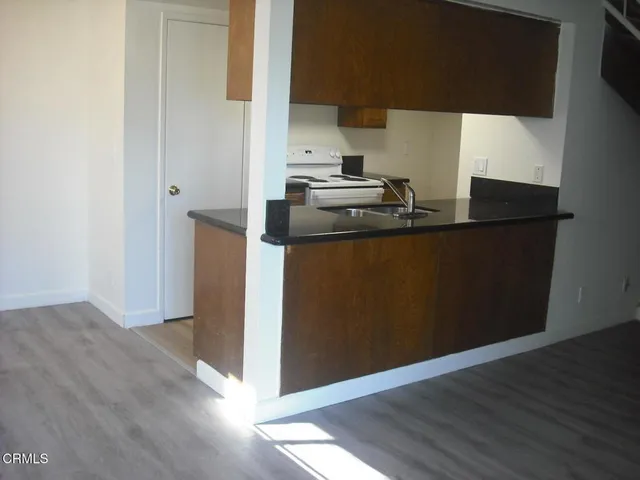 $2,500 | 766 West Hemlock Street, Port Hueneme, CA 93041