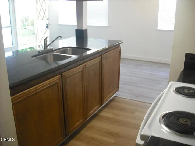 $2,500 | 766 West Hemlock Street, Port Hueneme, CA 93041