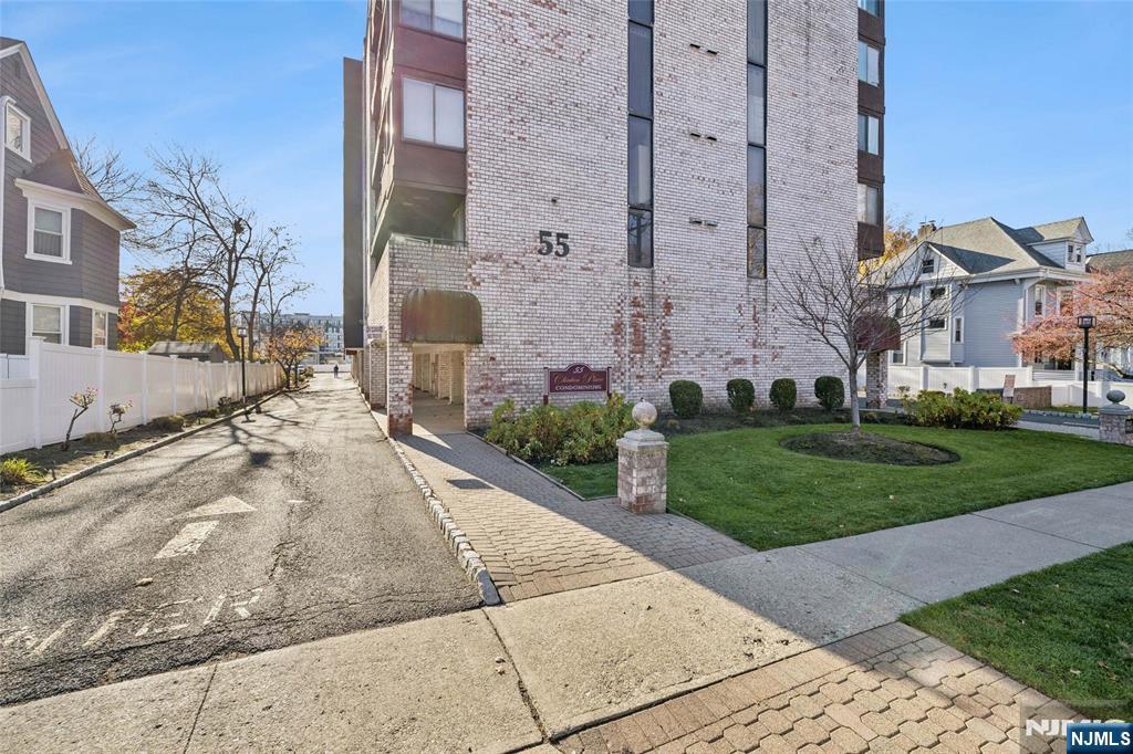 55 Clinton Place, Unit 510 Hackensack, NJ 07601 - Photo 1 of 31