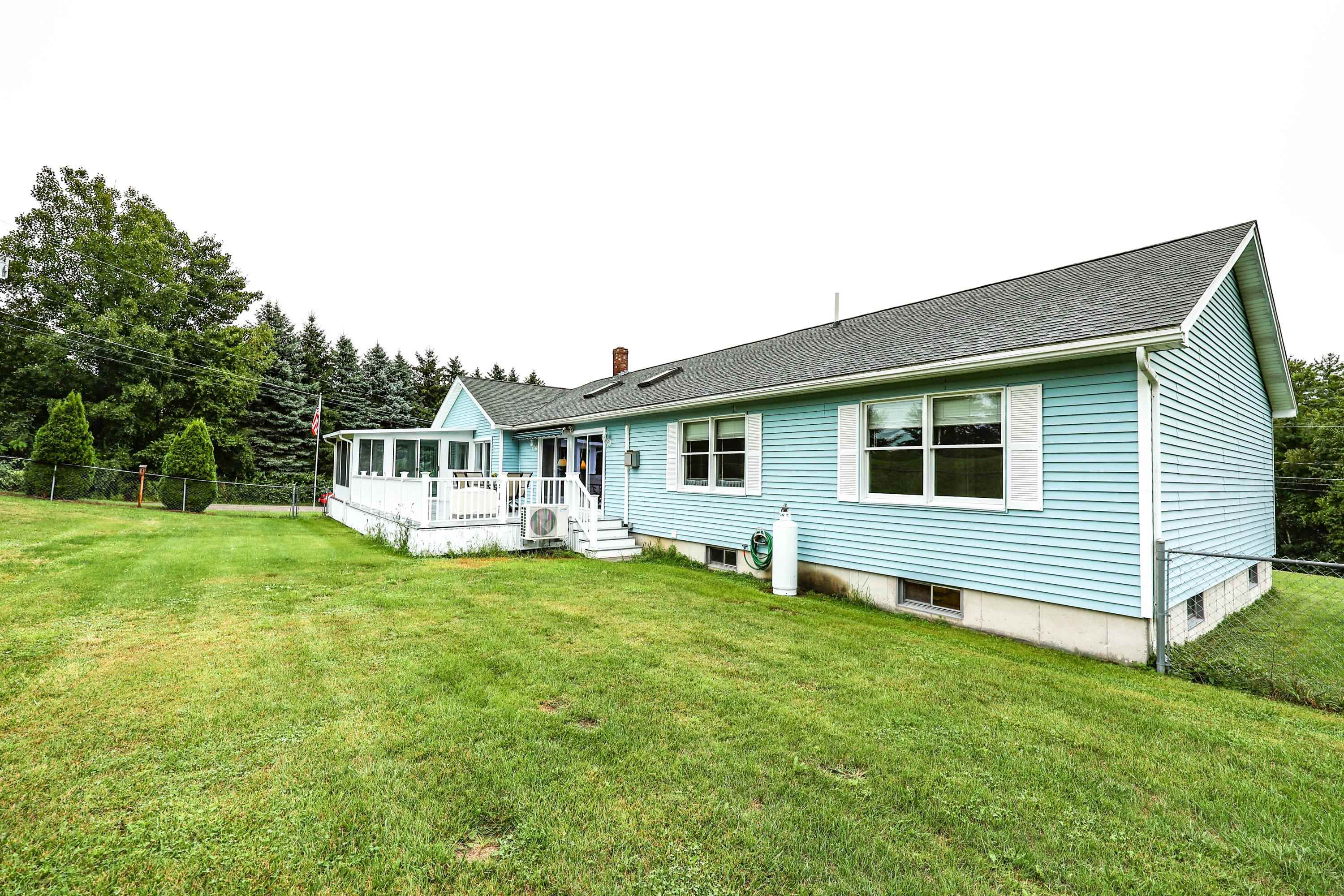 11 Windhaven Road Rochester, NH 03867 - Photo 5 of 37