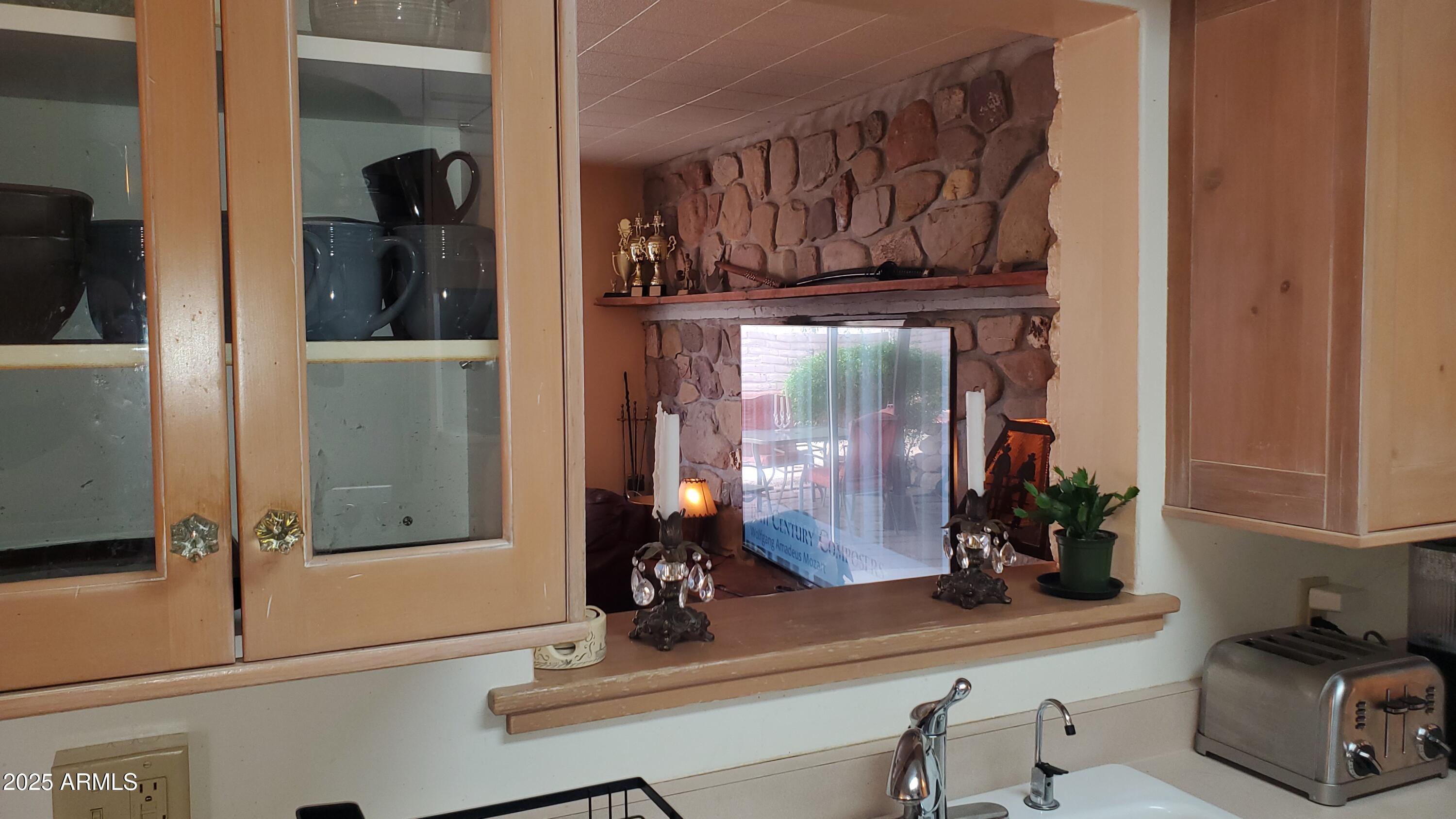 89 Pima Drive Bisbee, AZ 85603 - Photo 10 of 42 a bathroom with a sink and a mirror