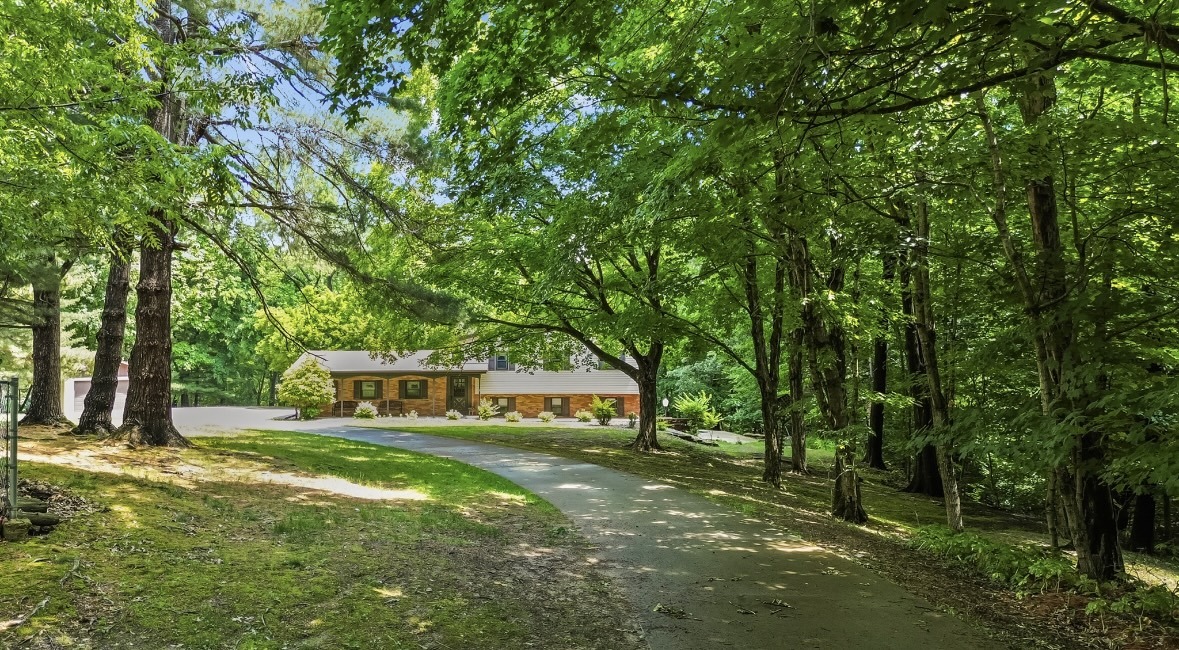 1368 East 16th Road Streator, IL 61364 - Photo 4 of 32