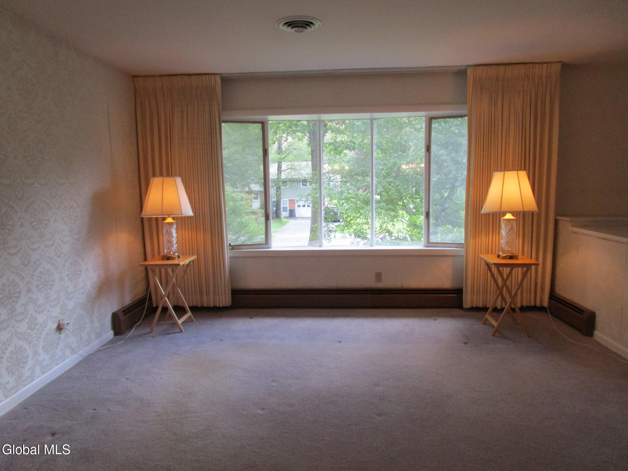 676 Pearse Road Niskayuna, NY 12309 - Photo 19 of 67 IMG_7838