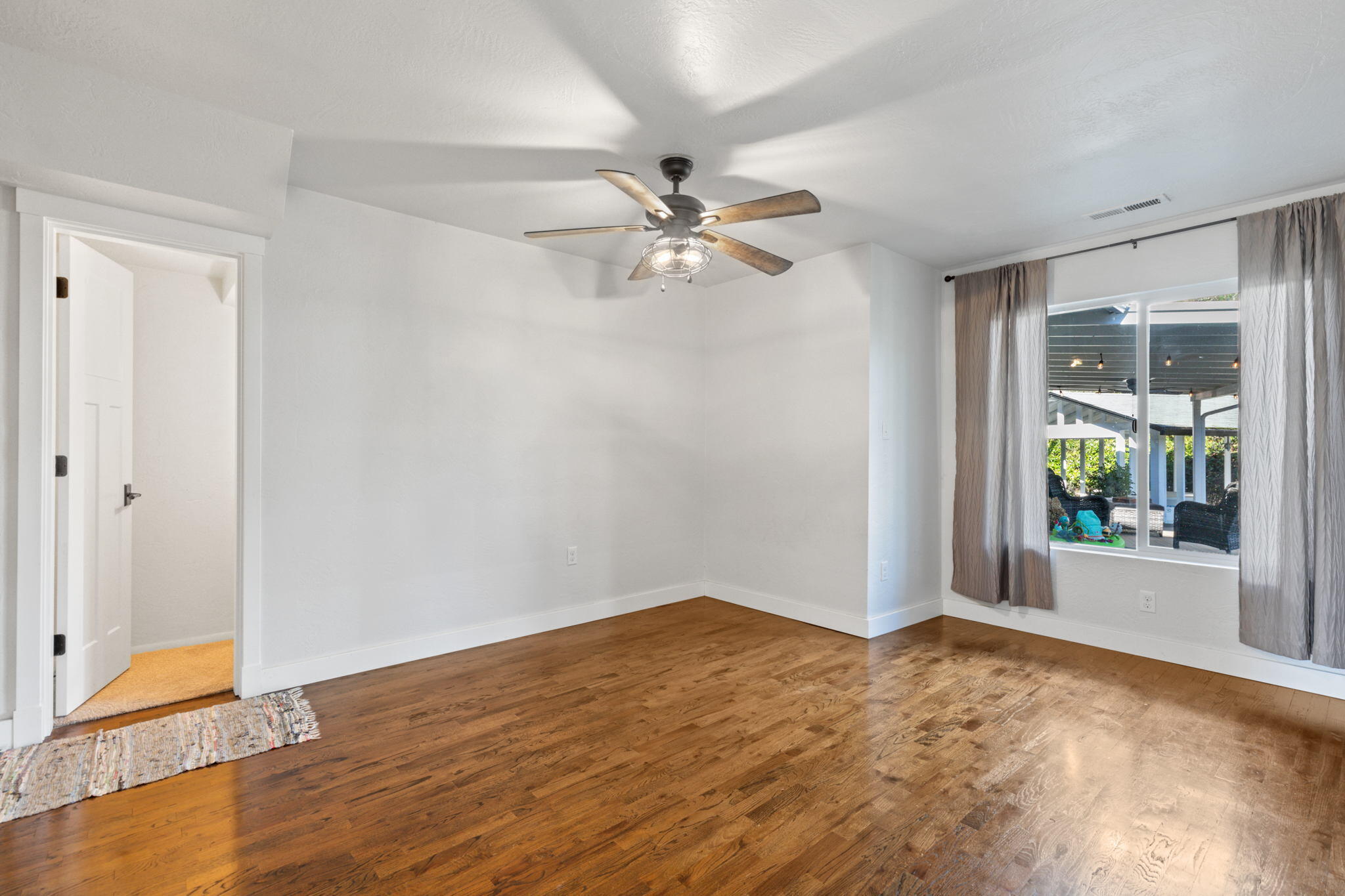 5805 New Hope Road Grants Pass, OR 97527 - Photo 30 of 64 25-web-or-mls-IMGL5302