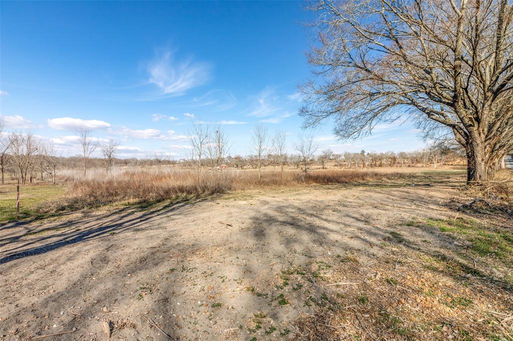 2023 Joe Davis Road Whitewright, TX 75491 - Photo 11 of 16