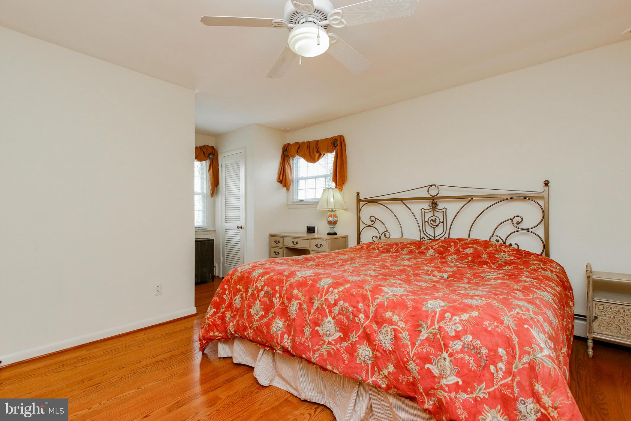 22720 Ridge Road Clarksburg, MD 20871 - Photo 15 of 30 Bedroom