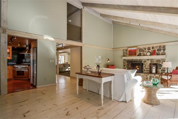 56 Brooks Road Longmeadow, MA 01106 - Photo 6 of 30 Gallery Image 6