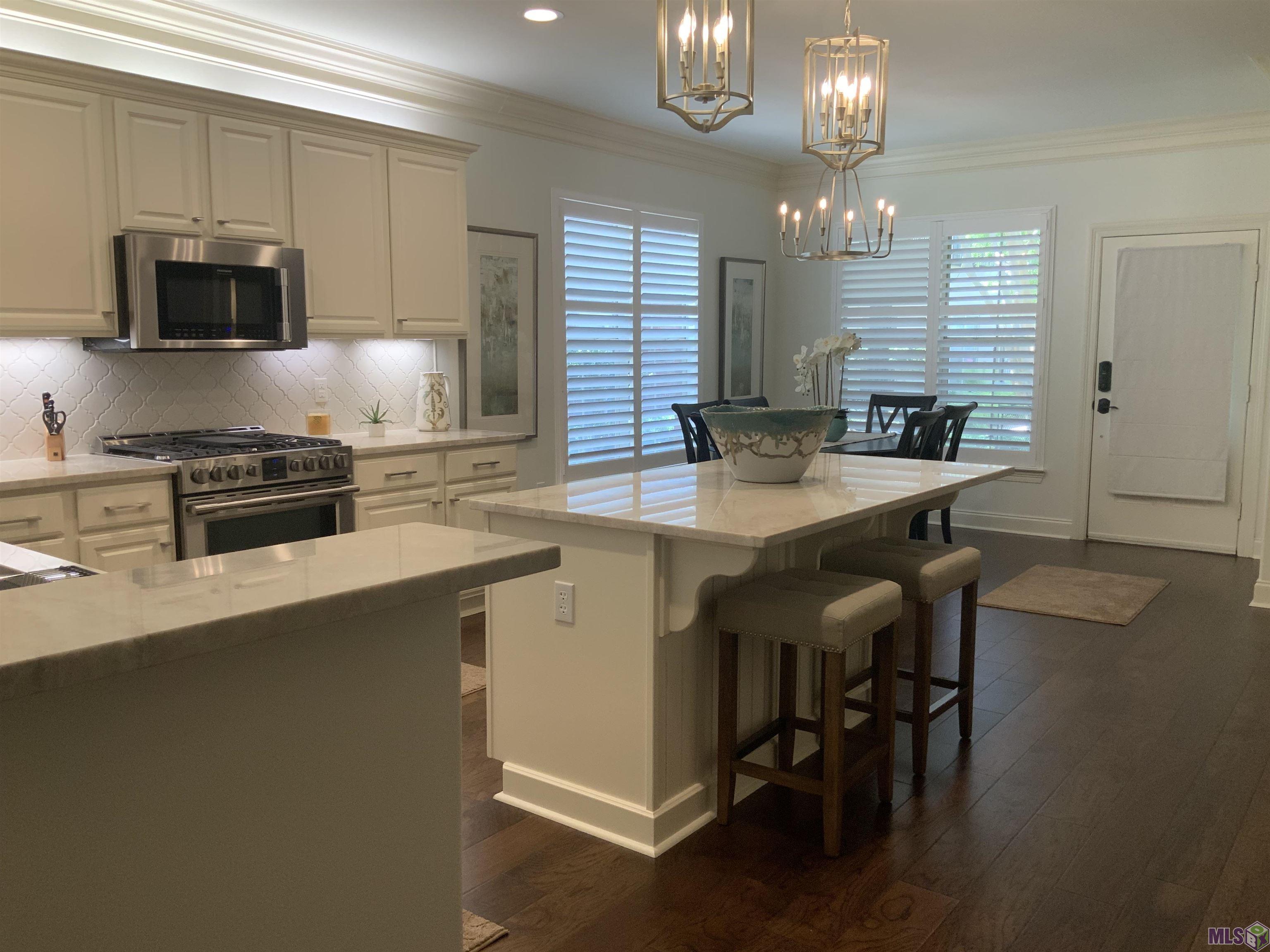 18639 Perkins Road, Unit 28 Prairieville, LA 70769 - Photo 3 of 12 Gallery Image 3