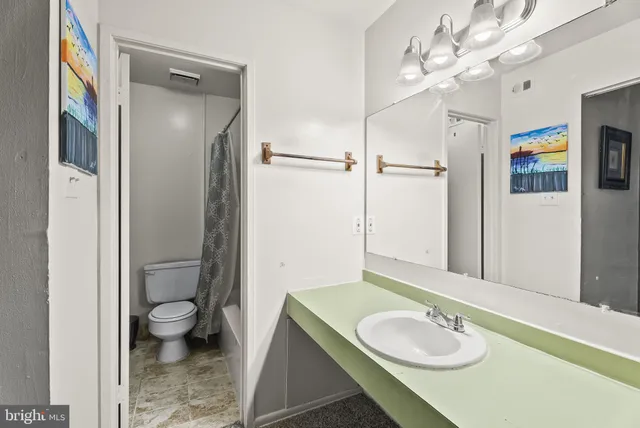 $210,000 | 10214 Prince Place, Unit 8202, Upper Marlboro, MD 20774