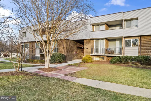 $200,000 | 10214 Prince Place, Unit 8202, Upper Marlboro, MD 20774