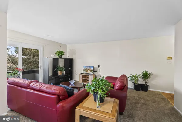 $200,000 | 10214 Prince Place, Unit 8202, Upper Marlboro, MD 20774