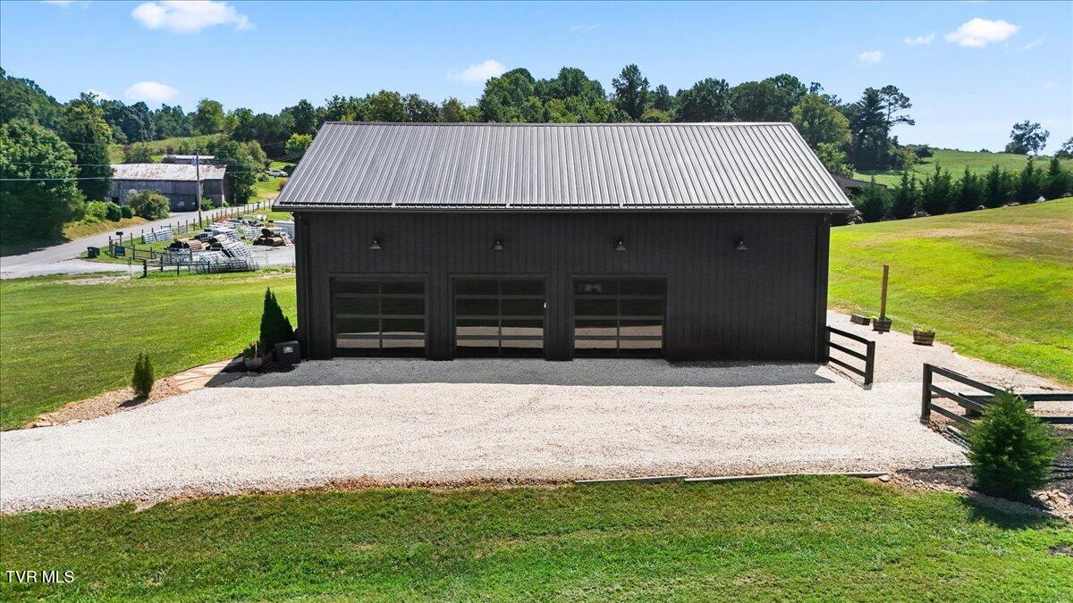120 Willocks Road Johnson City, TN 37601 - Photo 7 of 81 07-DJI_20260902132904_0027_D