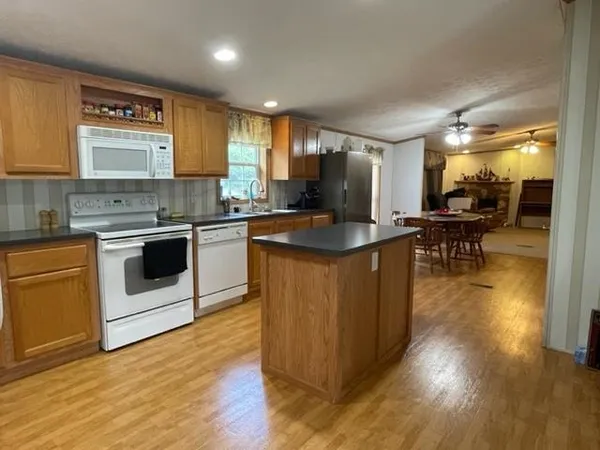 $215,000 | 1572 Apache Avenue, Nekoosa, WI 54457
