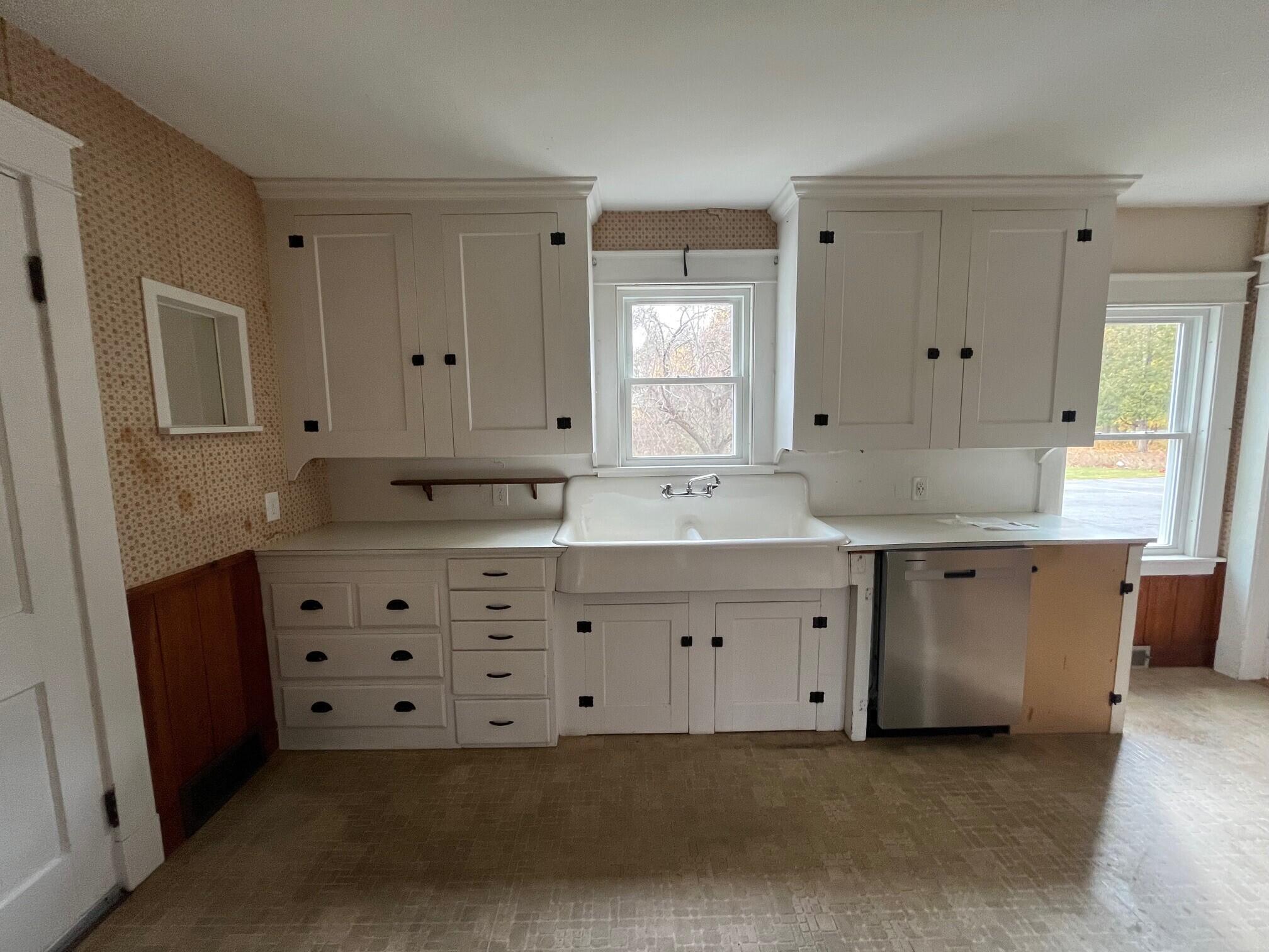 40 Reed Street, Unit 1 Westbrook, ME 04092 - Photo 10 of 21 Kitchen