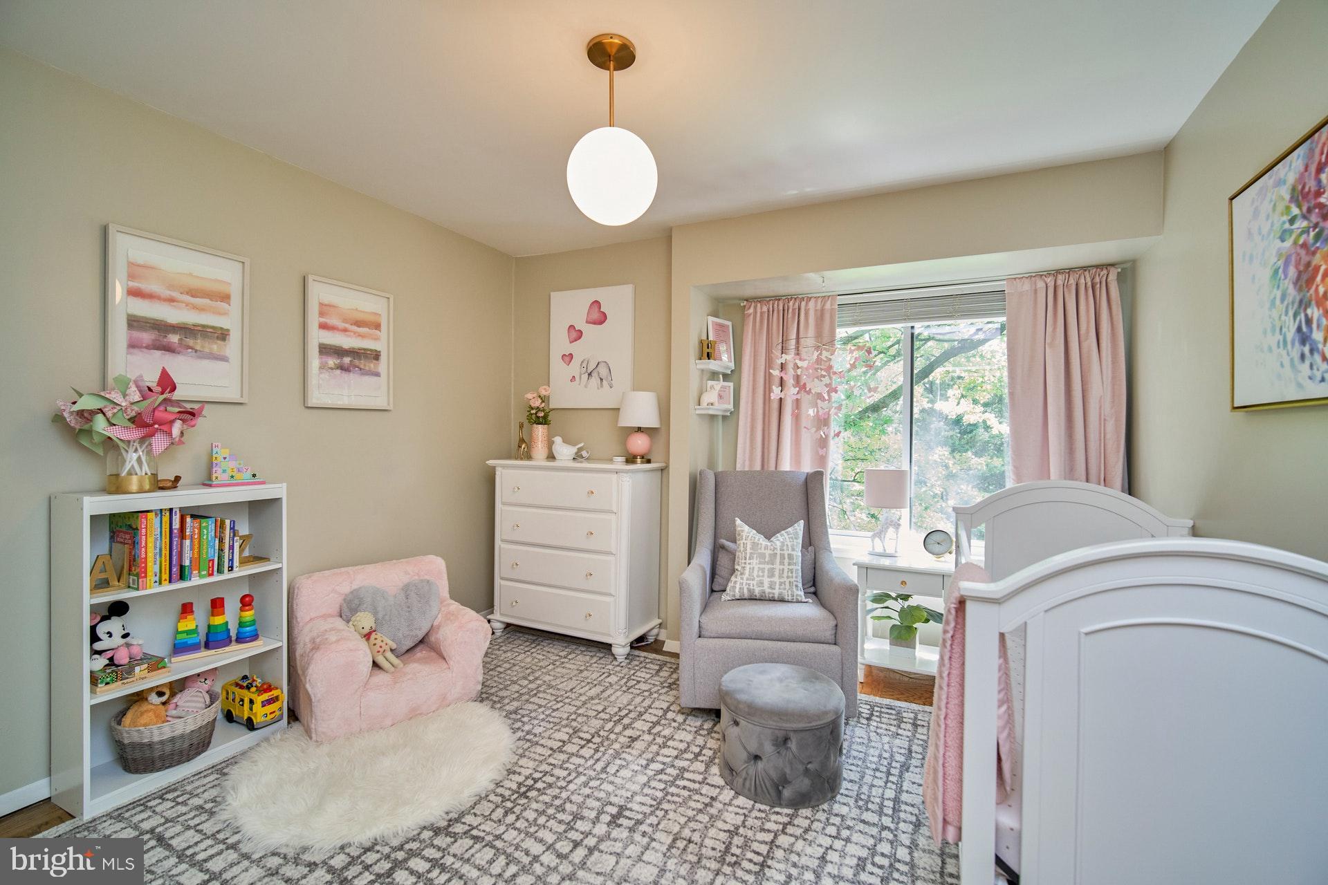 1813 Ivy Oak Square Reston, VA 20190 - Photo 17 of 28 Bedroom #3