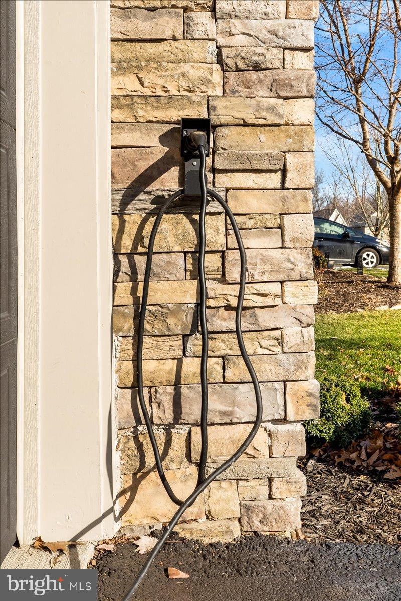 6828 West Shavano Road New Market, MD 21774 - Photo 52 of 58 a picture of a door of the house