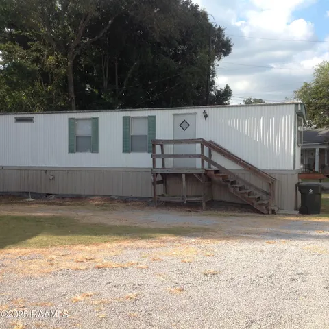 $800 | 207 Mills Street, Unit 3, Scott, LA 70583