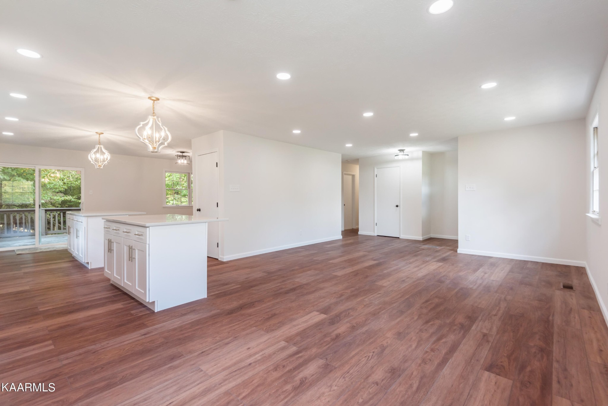 7841 Cedarcrest Road Knoxville, TN 37938 - Photo 4 of 32 Gallery Image 4