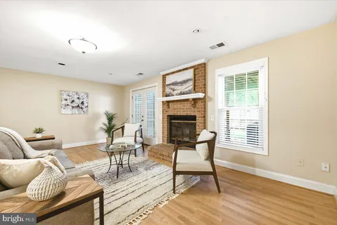 $525,000 | 154 Finale Terrace, Silver Spring, MD 20901