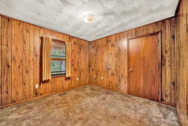 a view of an entryway