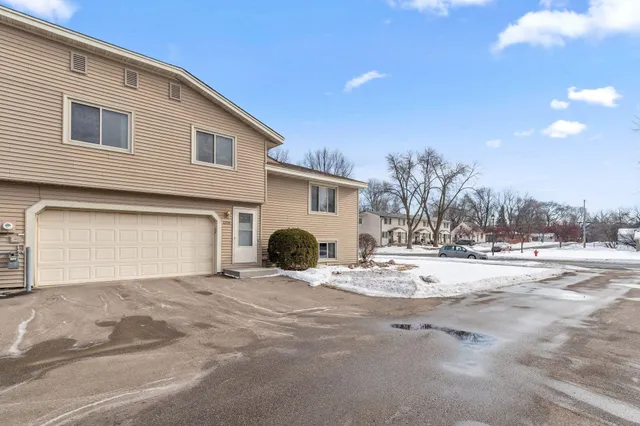 $225,000 | 4208 124th Street, Savage, MN 55378