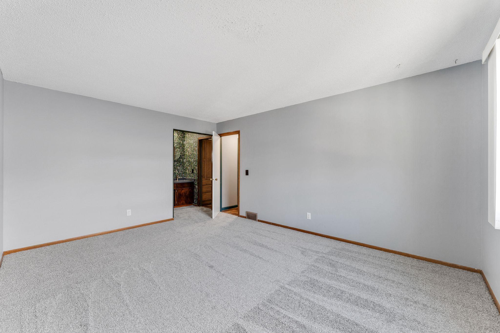 4208 124th Street Savage, MN 55378 - Photo 11 of 25