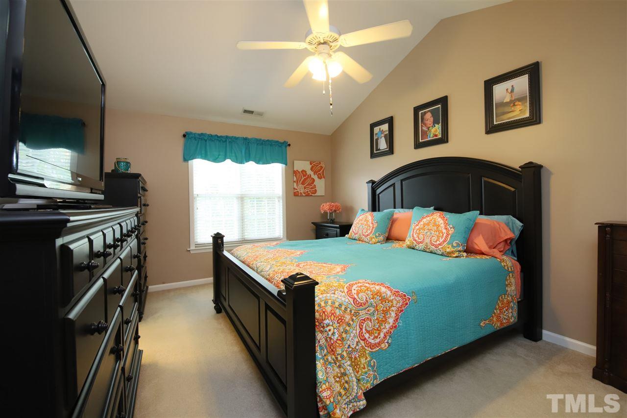 2101 Metacomet Way Raleigh, NC 27604 - Photo 15 of 29