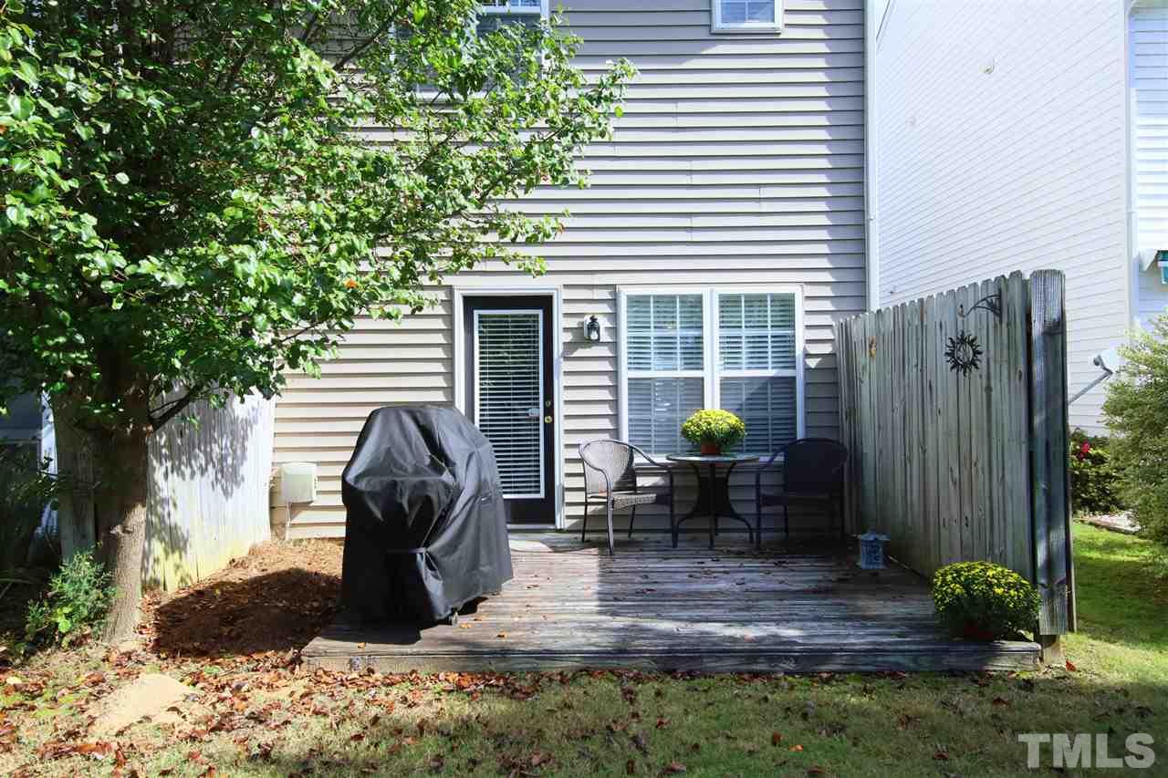 2101 Metacomet Way Raleigh, NC 27604 - Photo 24 of 29