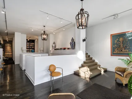 $1,050,000 | 1244 West Chicago Avenue, Chicago, IL 60642