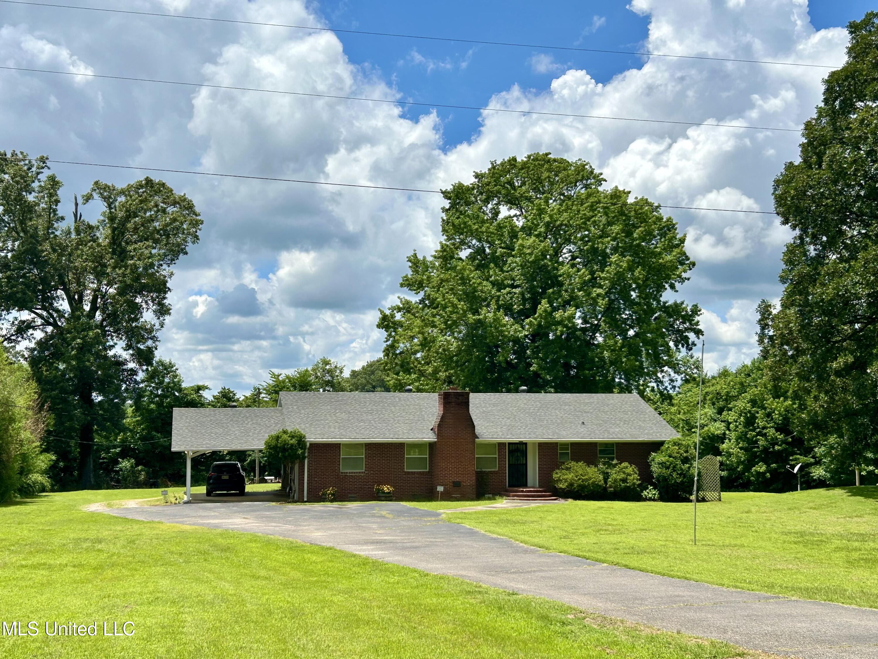 2552 Rader Creek Road Sarah, MS 38665 - Photo 1 of 1 IMG_9390