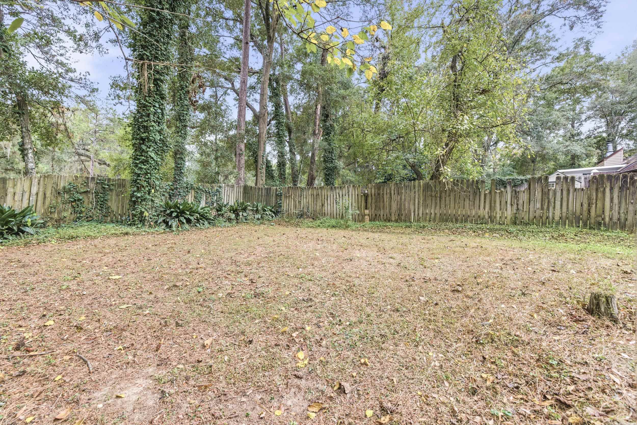 2141 Shangri La Lane Tallahassee, FL 32303 - Photo 46 of 52