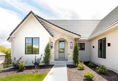 $1,350,000 | 6009 Northwest 58th Street, Kansas City, MO 64151