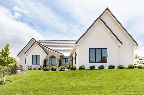 $1,295,000 | 6009 Northwest 58th Street, Kansas City, MO 64151